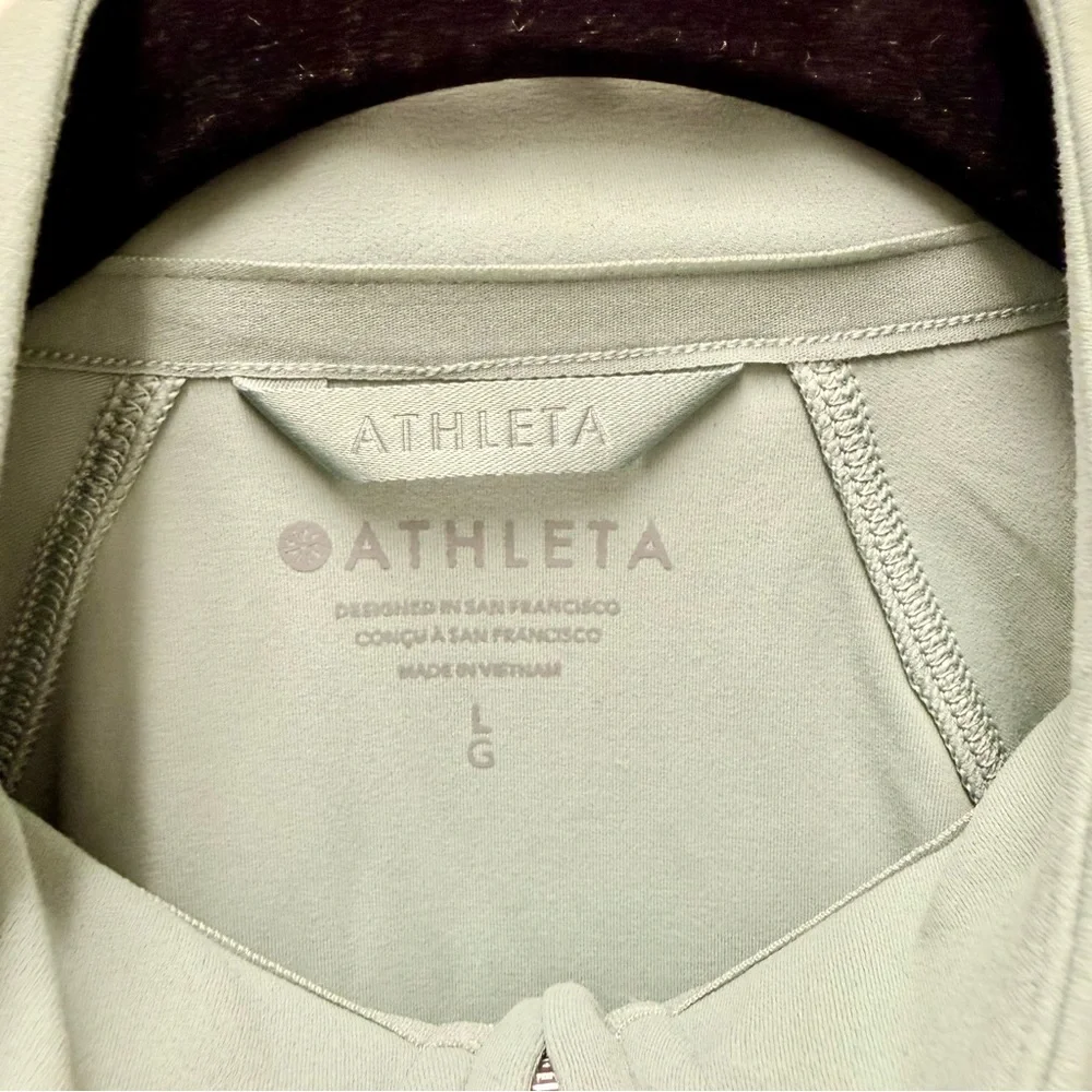 NWT Athleta M Salutation Jacket 2.0 Agave Green, Large - Picture 6 of 9